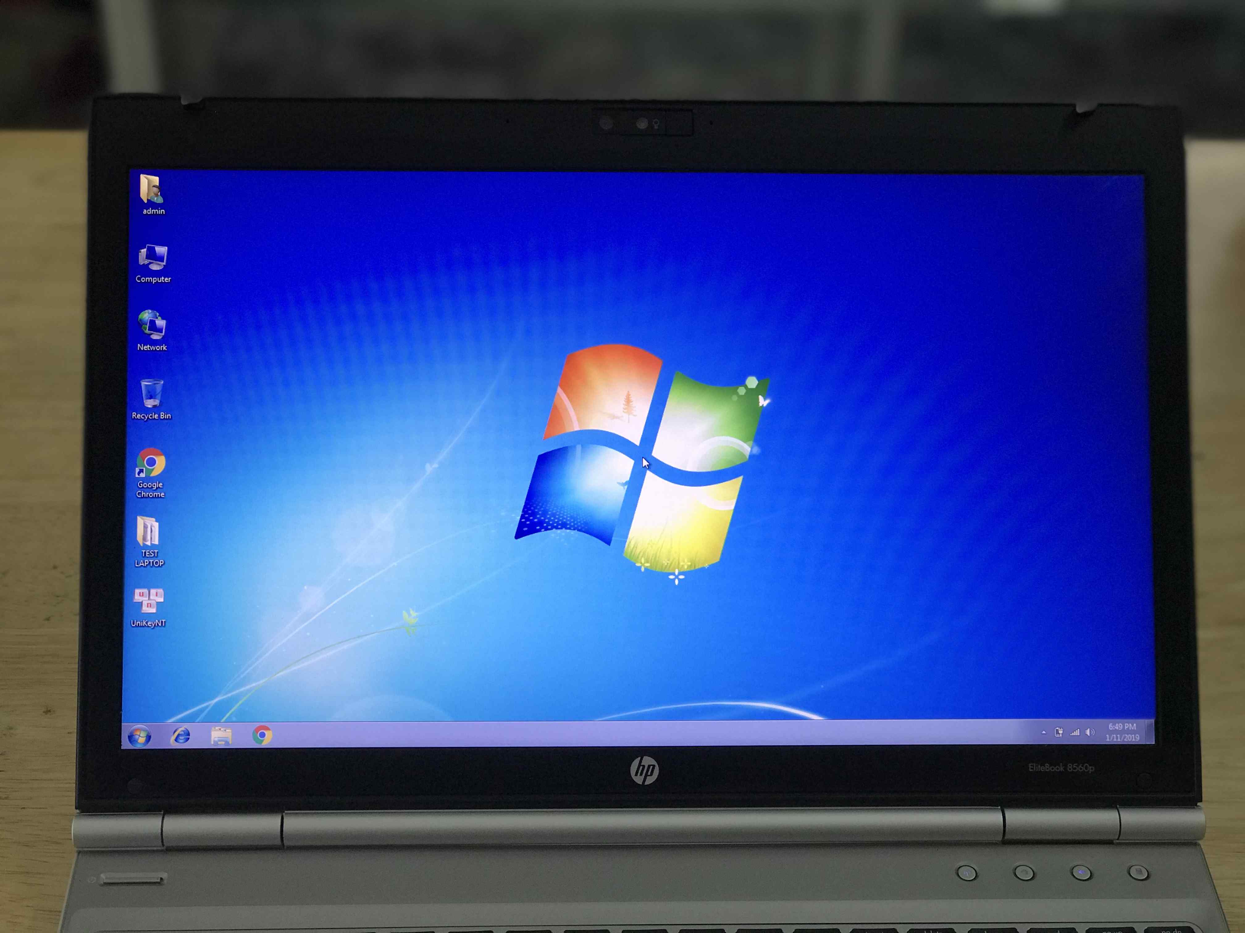 Laptop cũ Hp EliteBook 8560p i5 Card rời