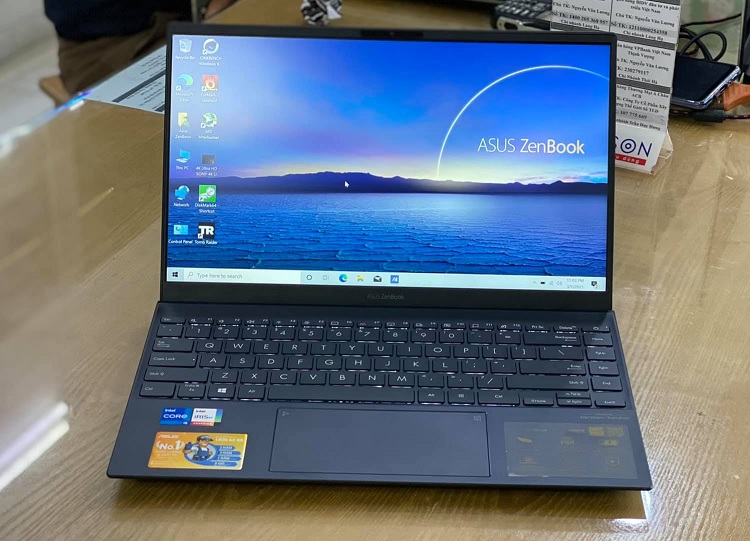 Những chiếc laptop đáng mua nhất 2022 cho học sinh sinh viên