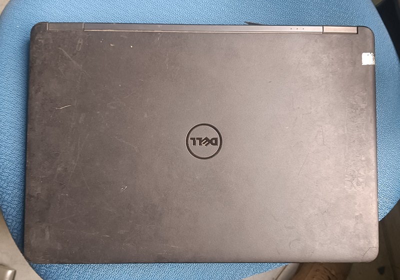 Dell Latitude E7450 mặt A