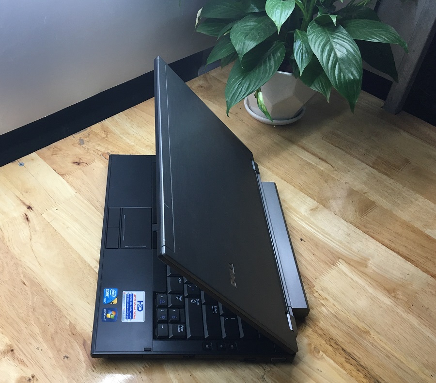 Dell latitude E4310 core i5