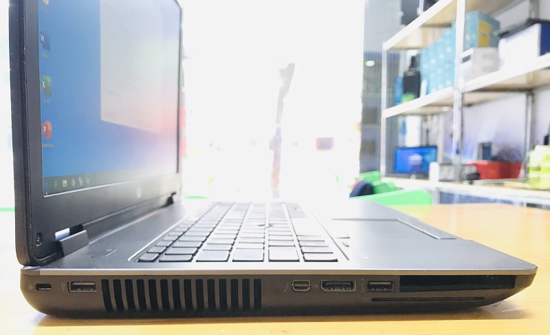 Đánh giá laptop phổ thông giá rẻ của HP- chiếc HP Zbook G2 15