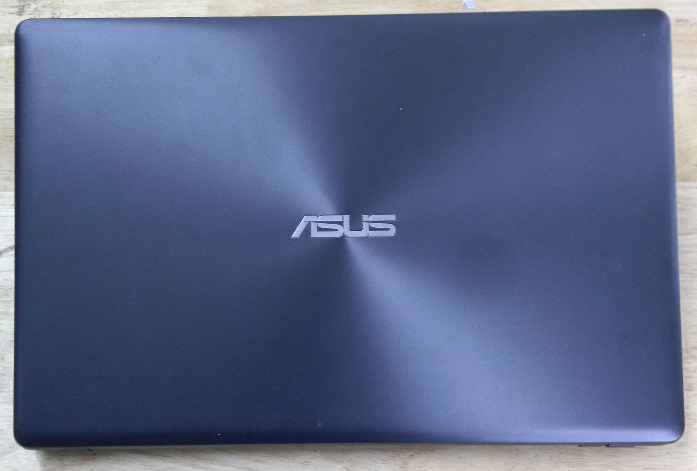 vỏ laptop asus x550l cũ