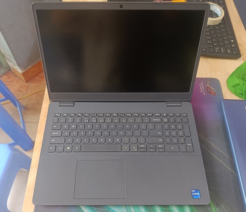 Vỏ laptop Dell Inspiron 3501