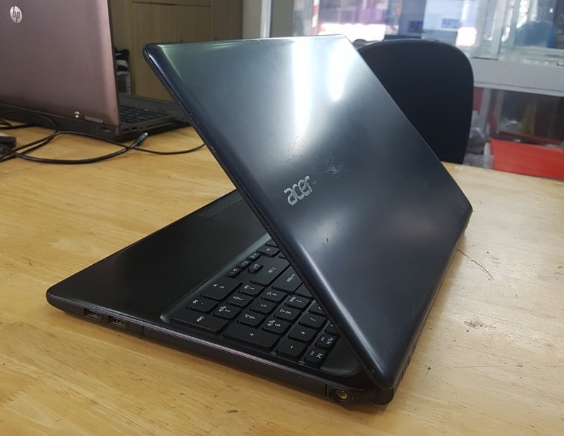 Laptop Cũ Acer Aspire E1-572G