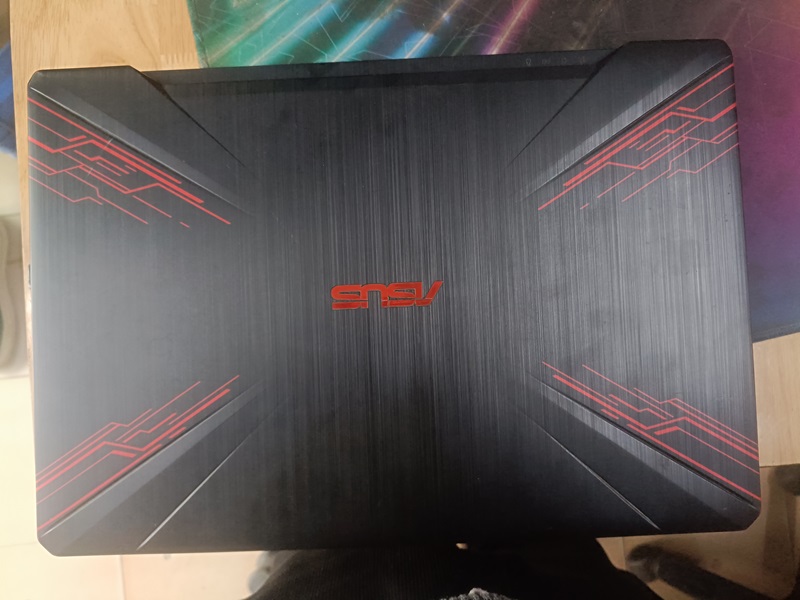 Asus FX504G mặt A