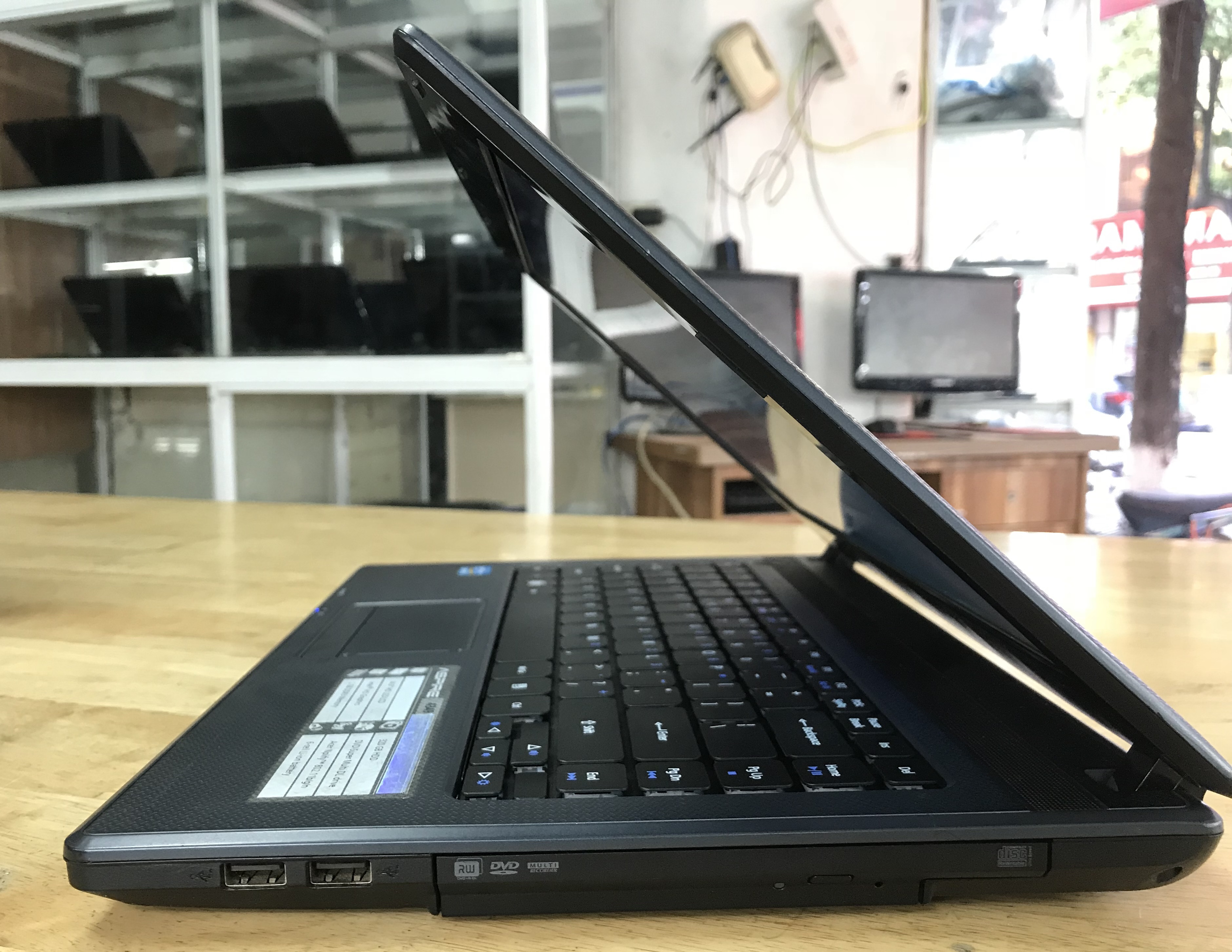 bán laptop cũ acer aspire 4349