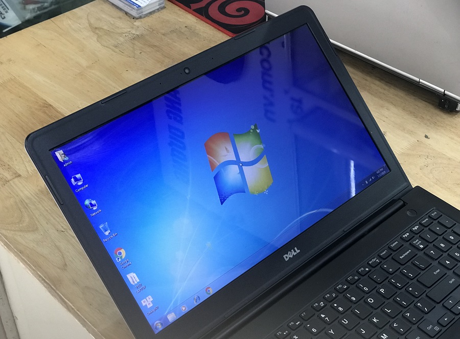 bán laptop dell 5547