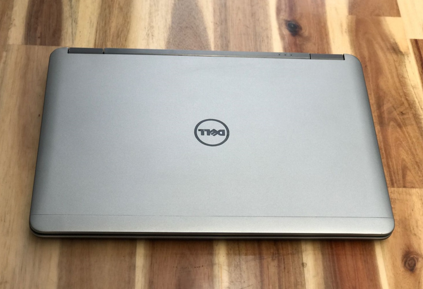 bán laptop cũ dell latitude e7240 core i5 giá rẻ tại hà nội
