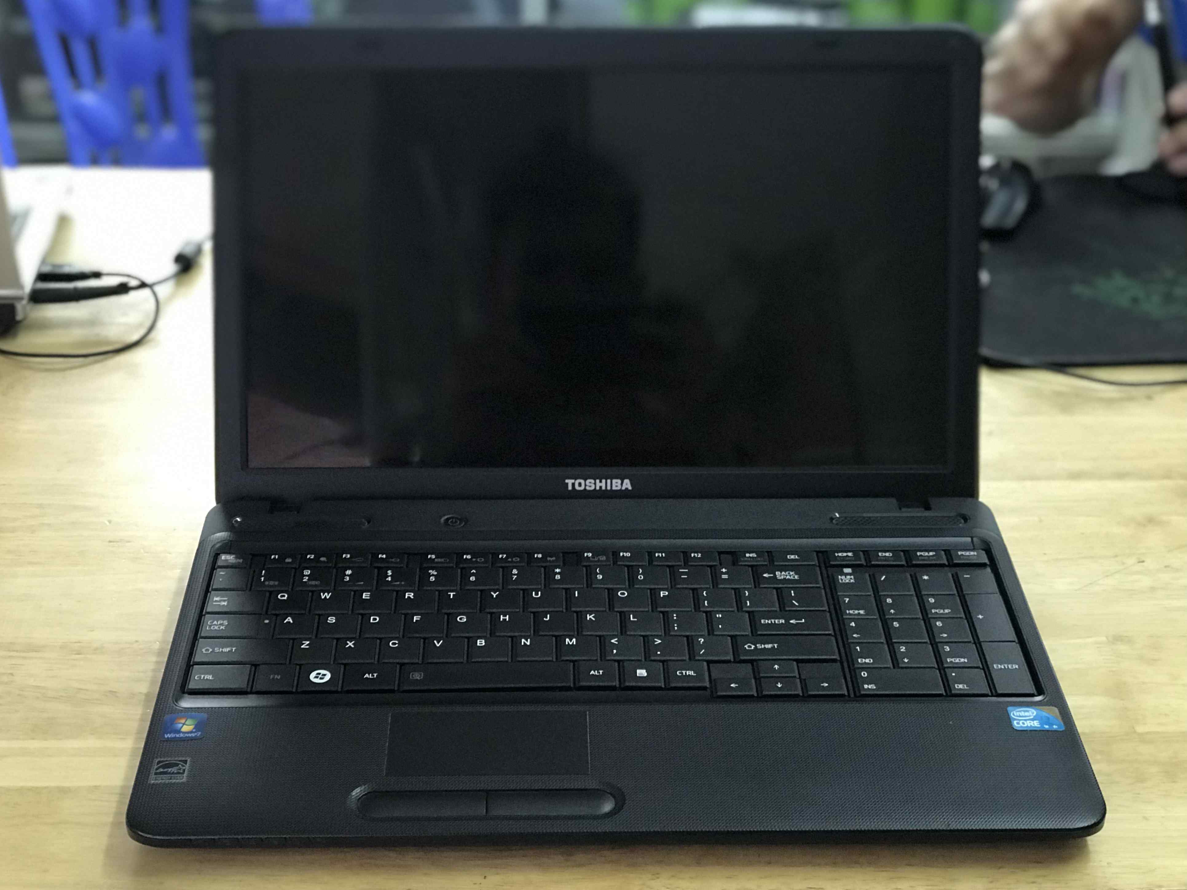 bán laptop toshiba satellite l650