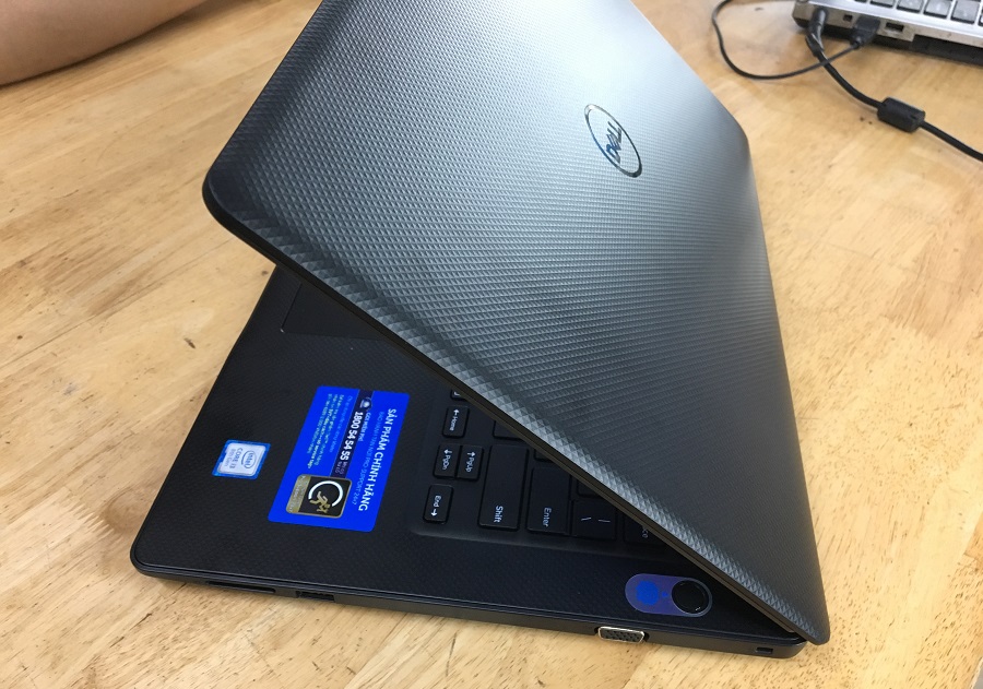 cạnh phải laptop dell vostro 3480