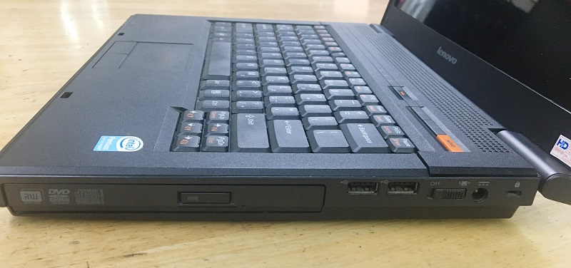 Laptop cũ Lenovo 3000 G400
