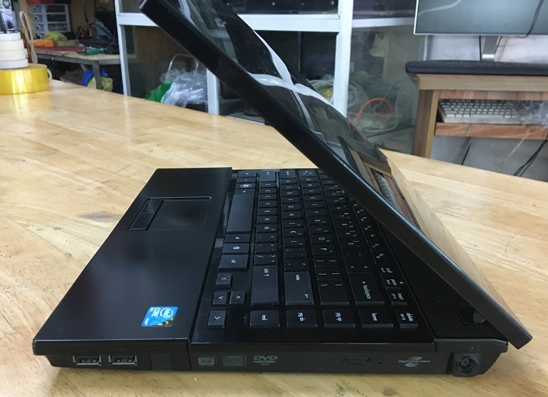 cạnh trai laptop hp 4410s