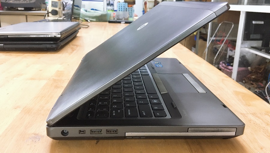 Cạnh trái laptop HP 6460b