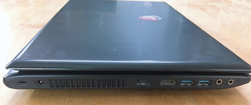 cạnh trái msi ge60