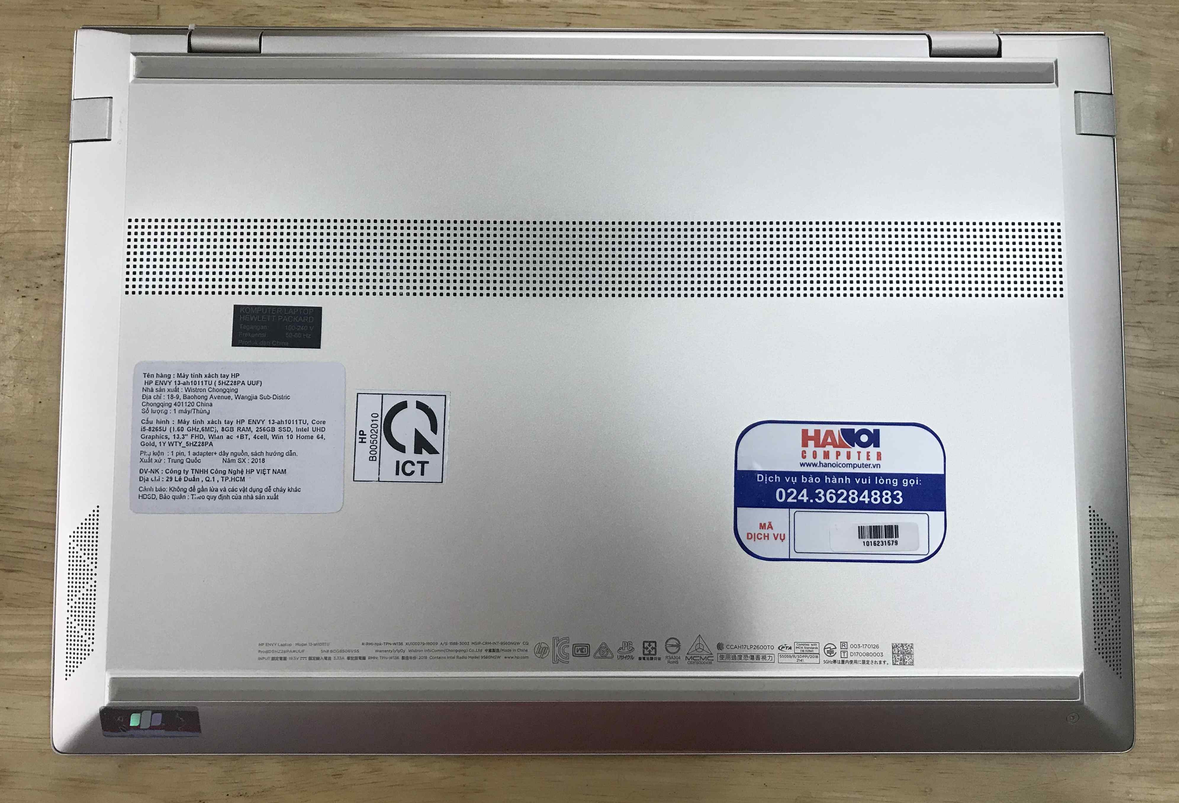 đánh giá thiết kế hp envy 13 - ah1011tu 9