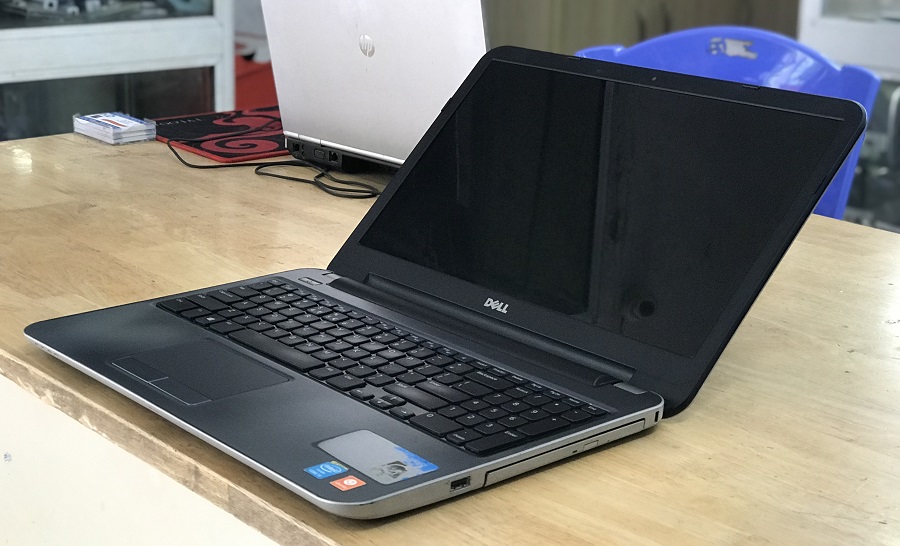 dell 5537 i5 hdlaptop