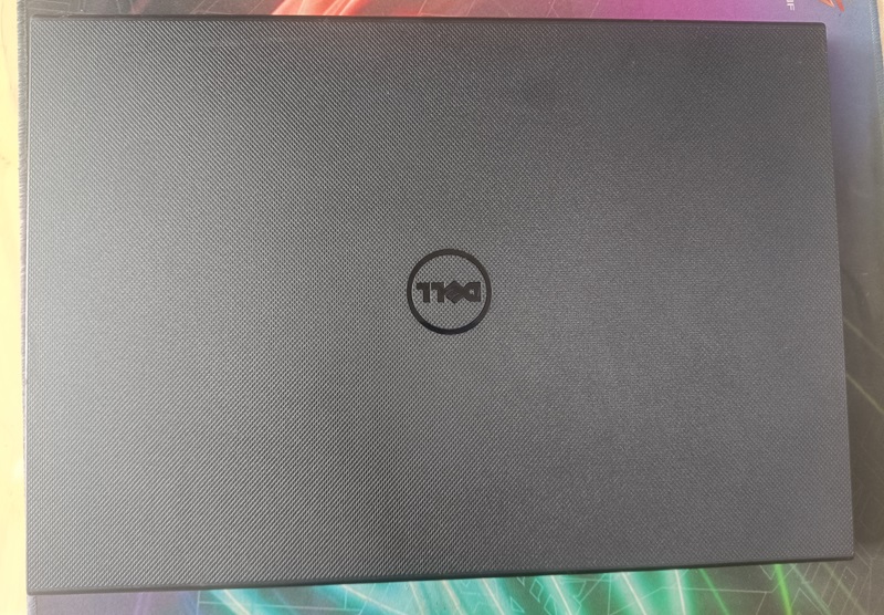 Dell Inspiron 3543 mặt A