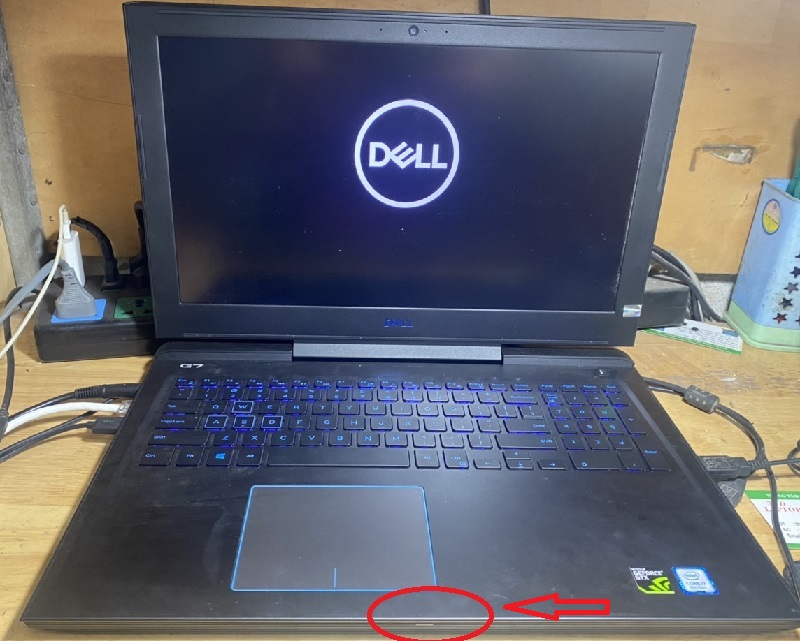 đèn trên laptop dell