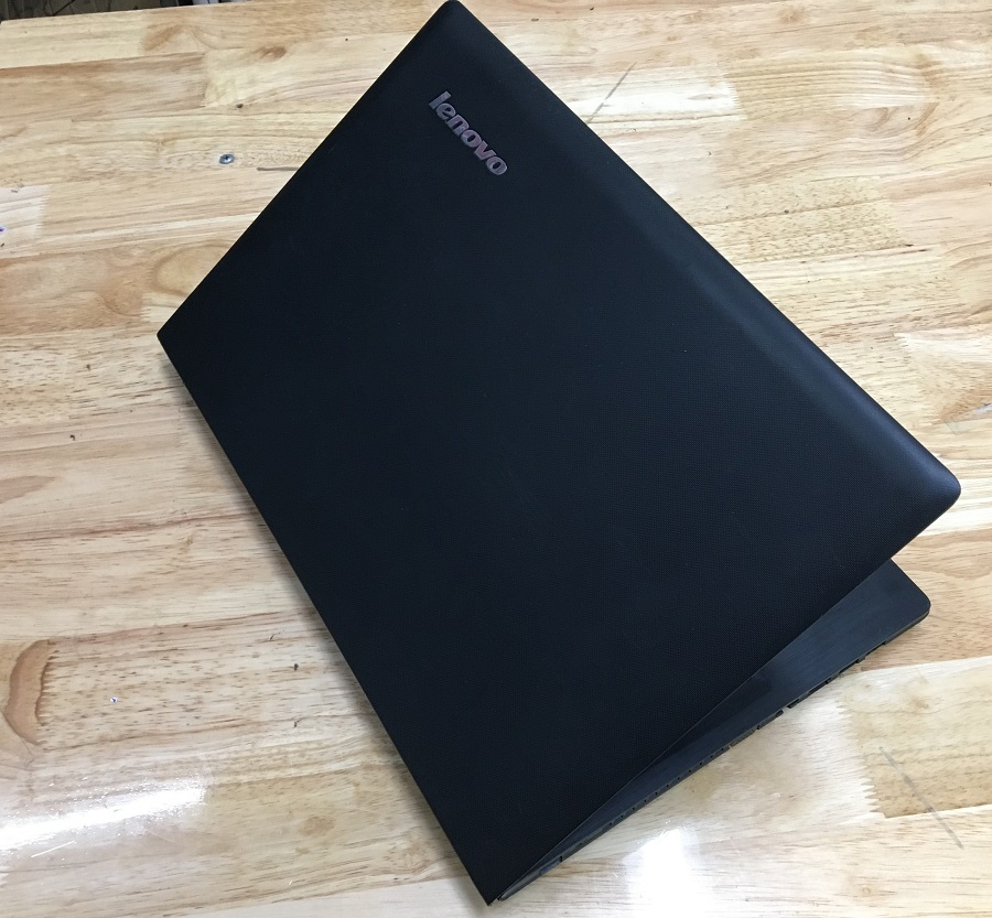 góc phải laptop lenovo G50-70