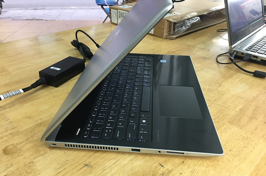 goc trai laptop hp 450 g5