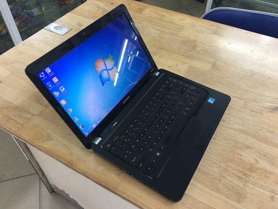 laptop hp compaq cq42