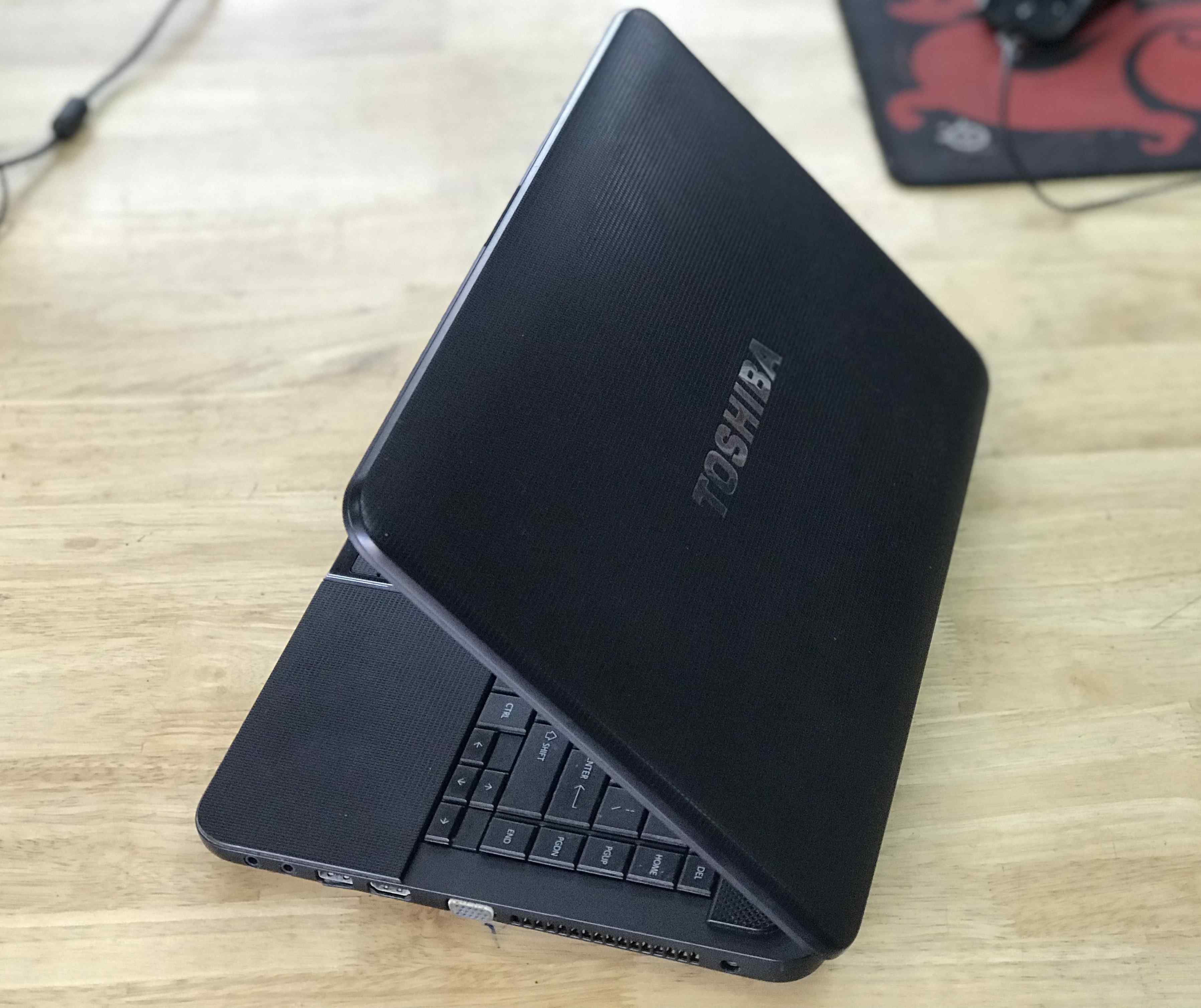 bán laptop cũ toshiba c800 tại hà nội