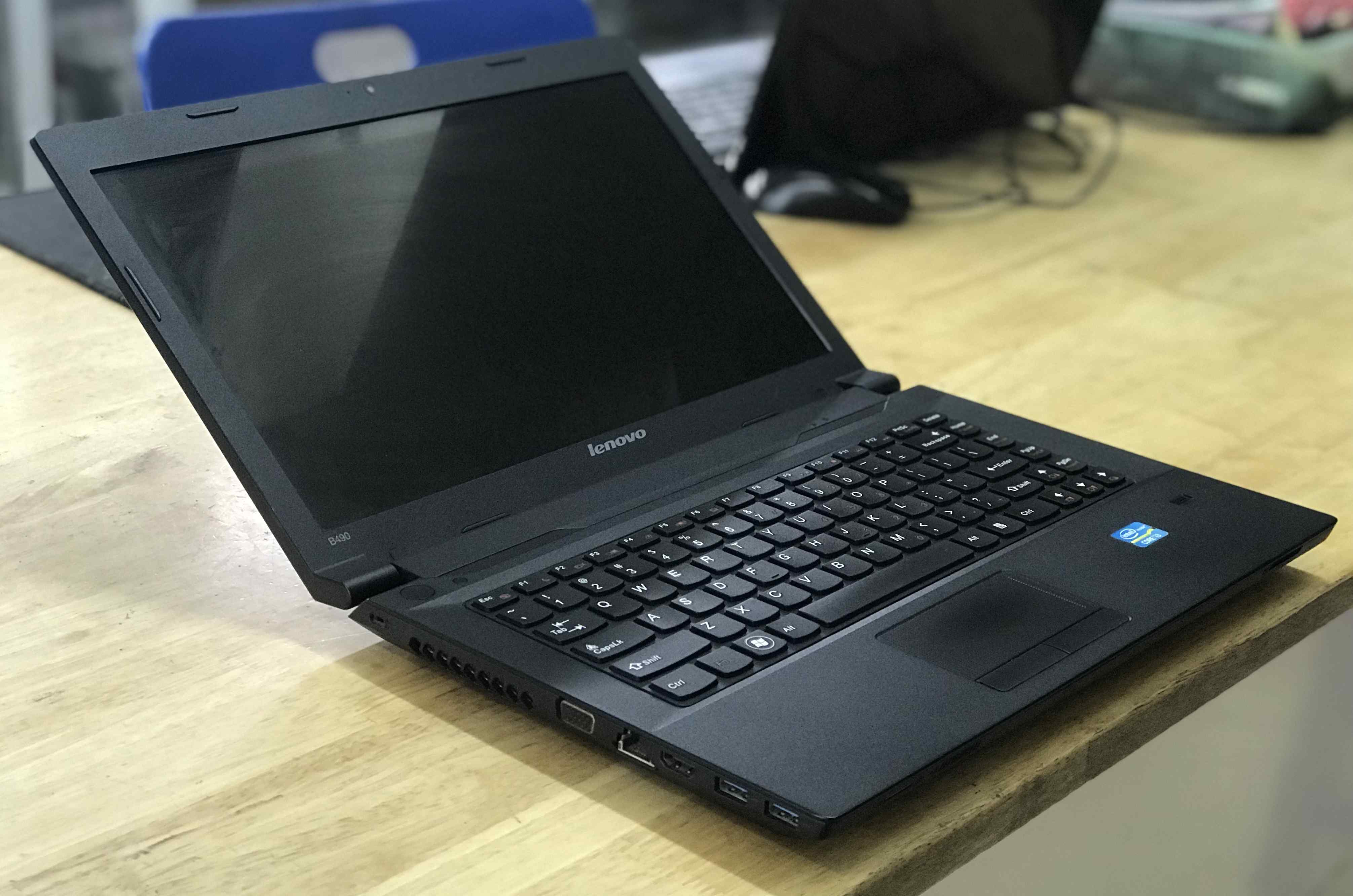 laptop cũ lenovo b490 coi3