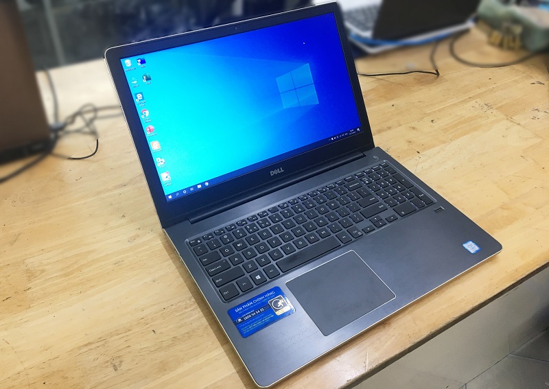 Dell Vostro 5568 core i7