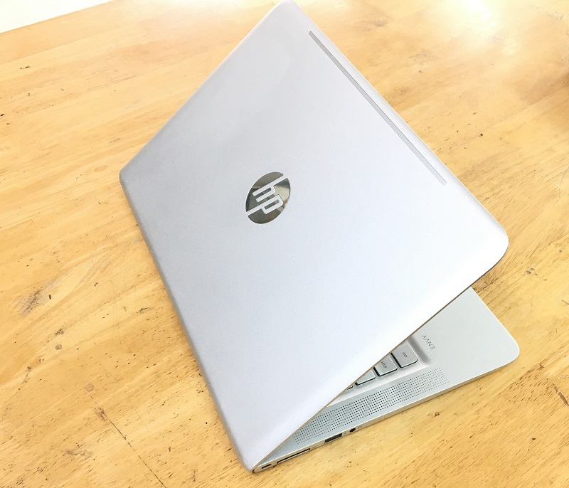 laptop cũ hp 13-d049tu