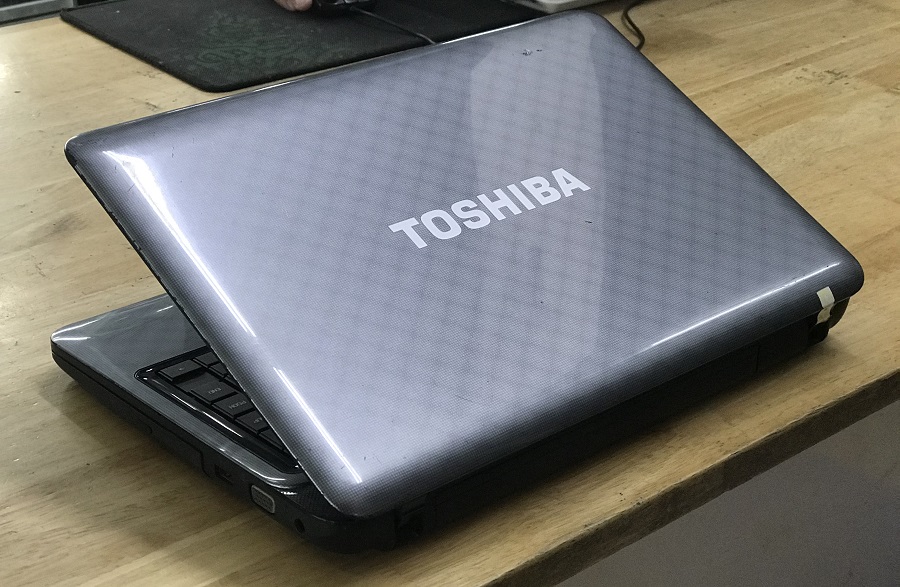 laptop toshiba l745