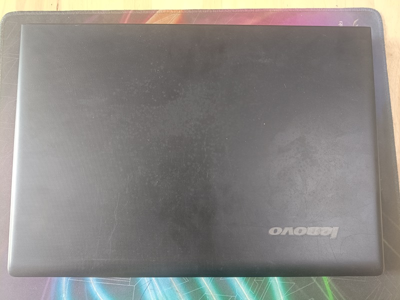 Lenovo Ideapad 100 mặt A