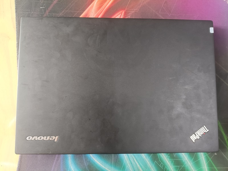 Lenovo Thinkpad T450s mặt A