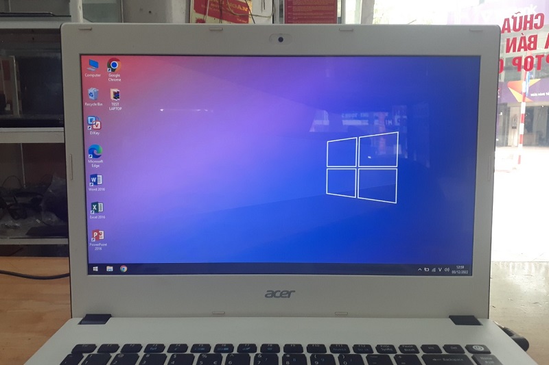 Acer Aspire E5-473 Intel Core i3