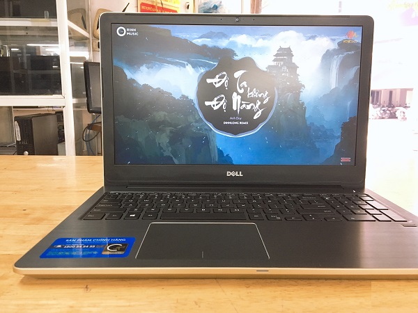 Màn hình laptop Dell Vostro 5568