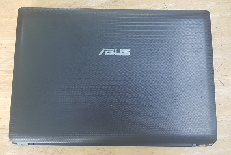 Laptop cũ Asus K43SD màu cà phê