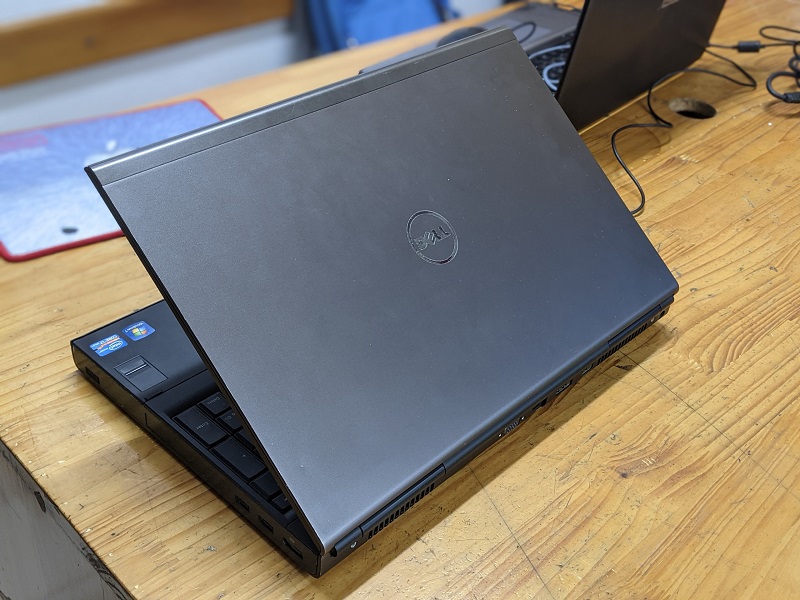 Đánh giá laptop Dell Precision M4700