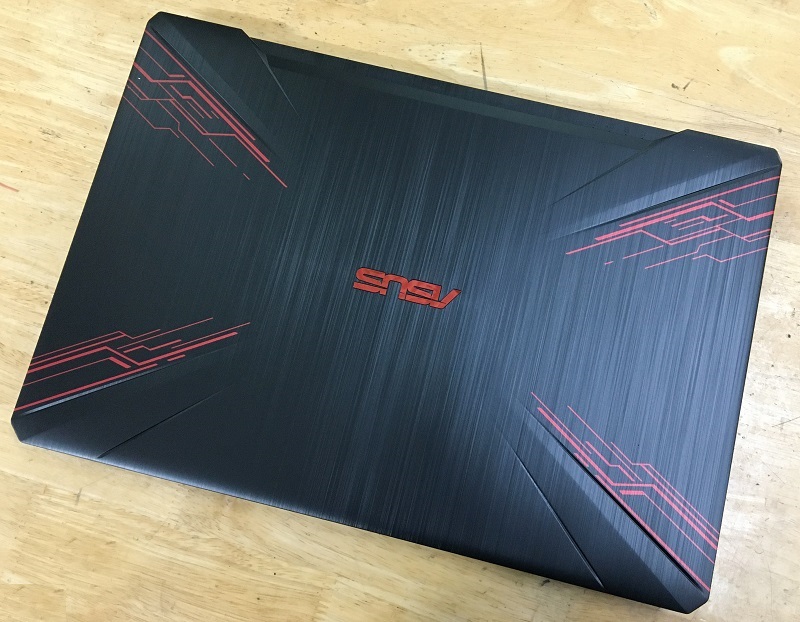 Bán Laptop Asus Tuf Gaming Fx504G Nguyên Bản Như Mới
