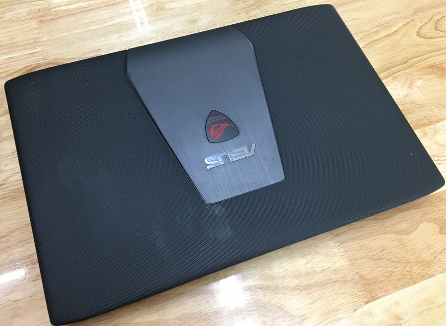 mat trên laptop asus GL552