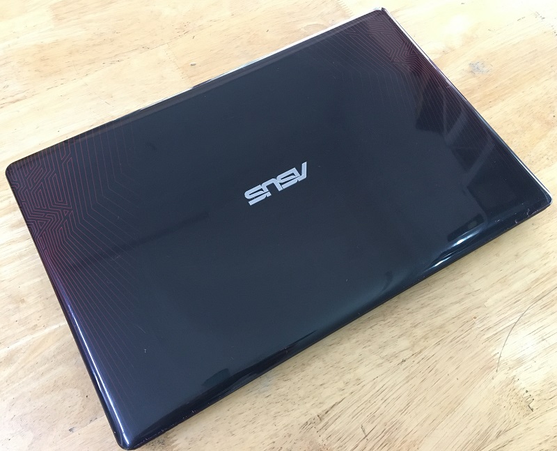 mặt trên laptop asus k550