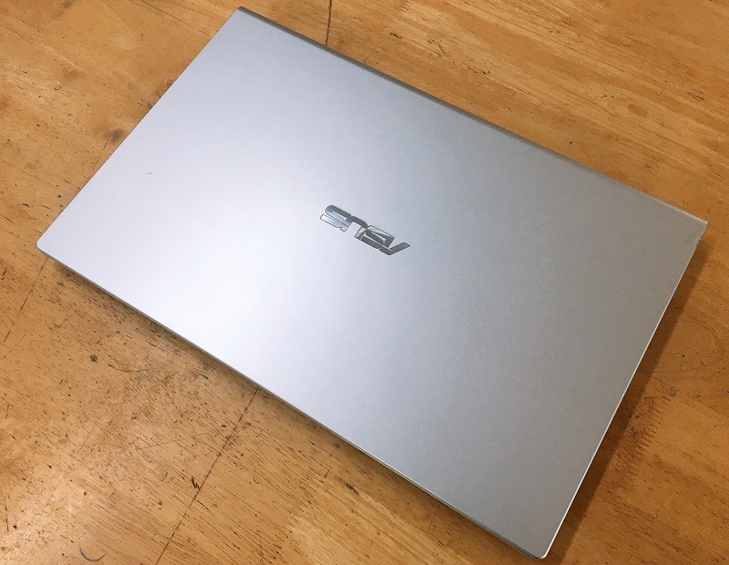 mặt trên laptop asus X509