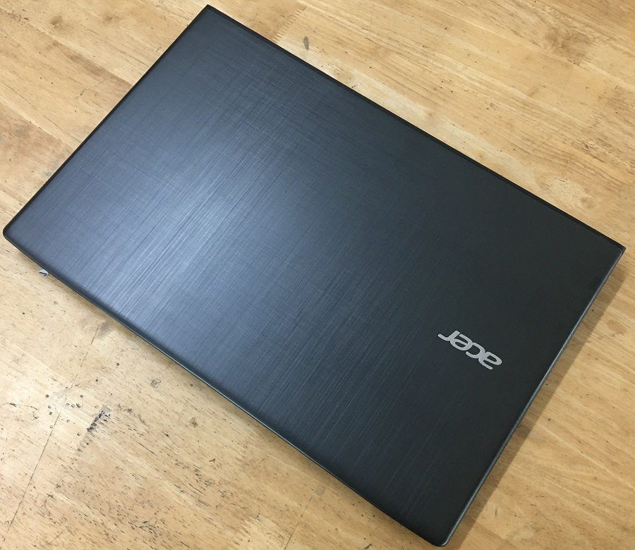 mat tren laptop acer E5-575G i5