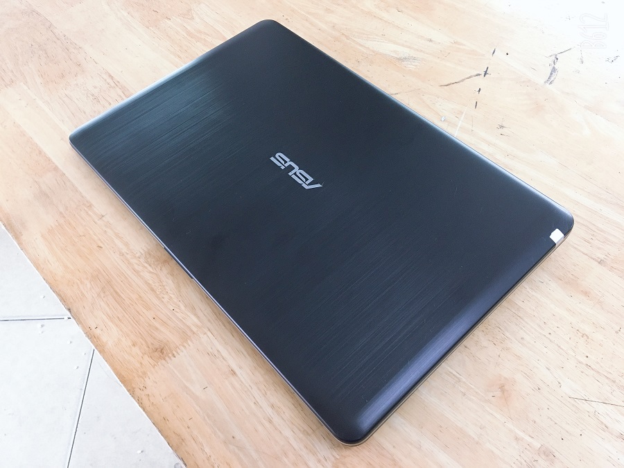 mặt A laptop asus A540