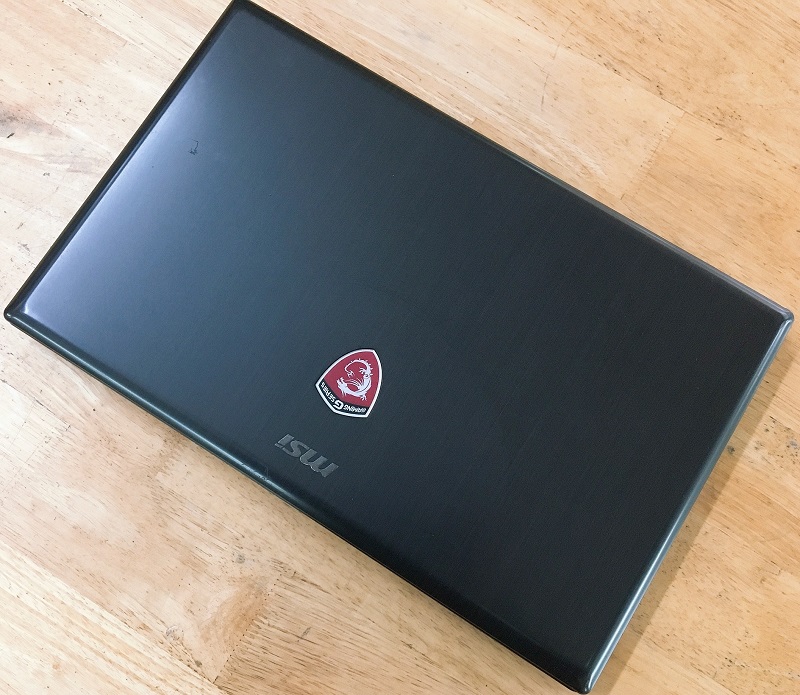 mặt trên MSI GE60