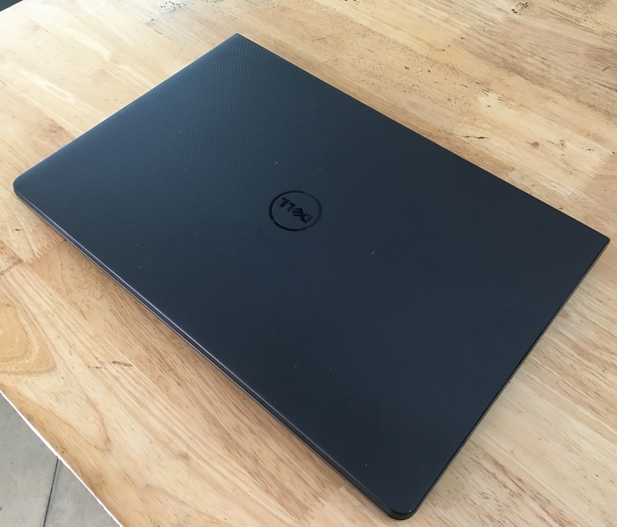 mặt trên laptop dell 3558