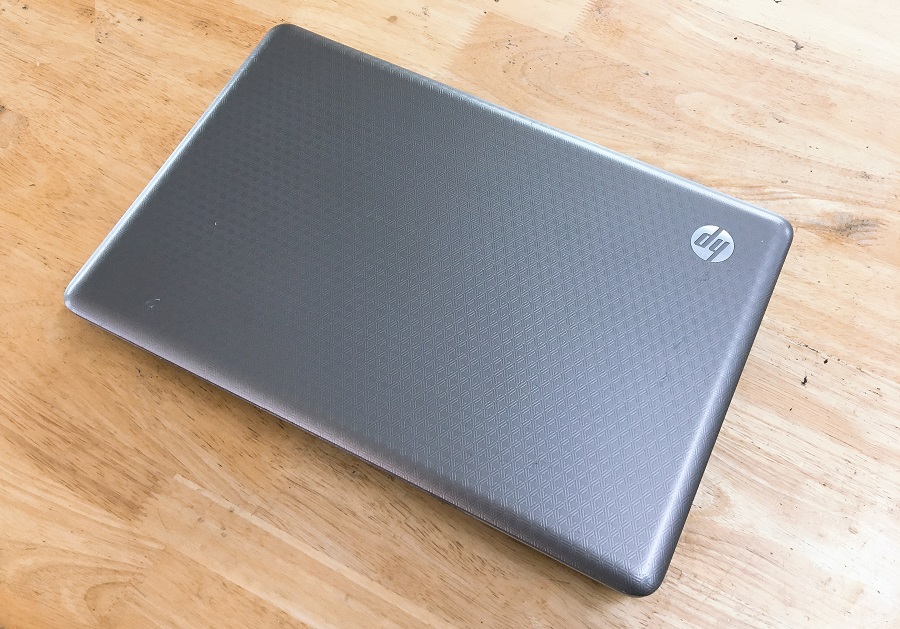 Mặt trên laptop HP G42