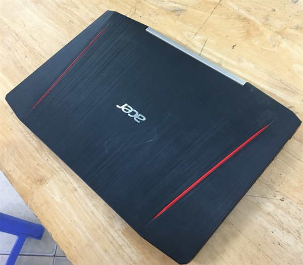 Vỏ Laptop Gaming Acer VX5-591G