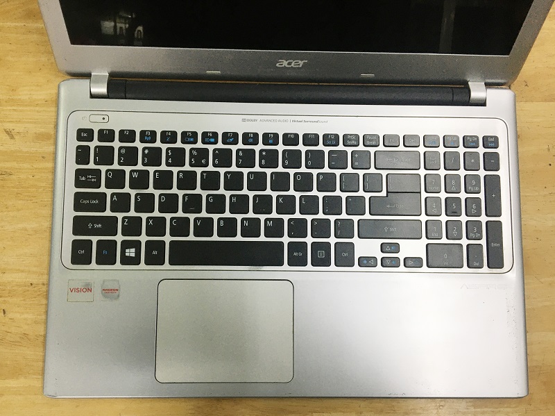 Acer Aspire V5-551