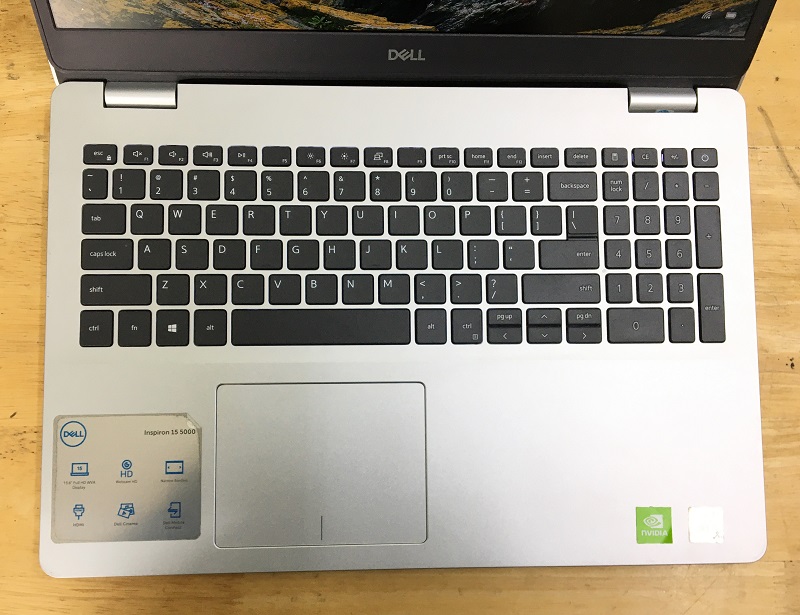 laptop cũ Dell inspiron 5593