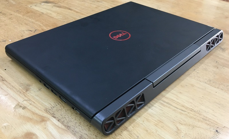 Dell Inspiron 7567 core i7