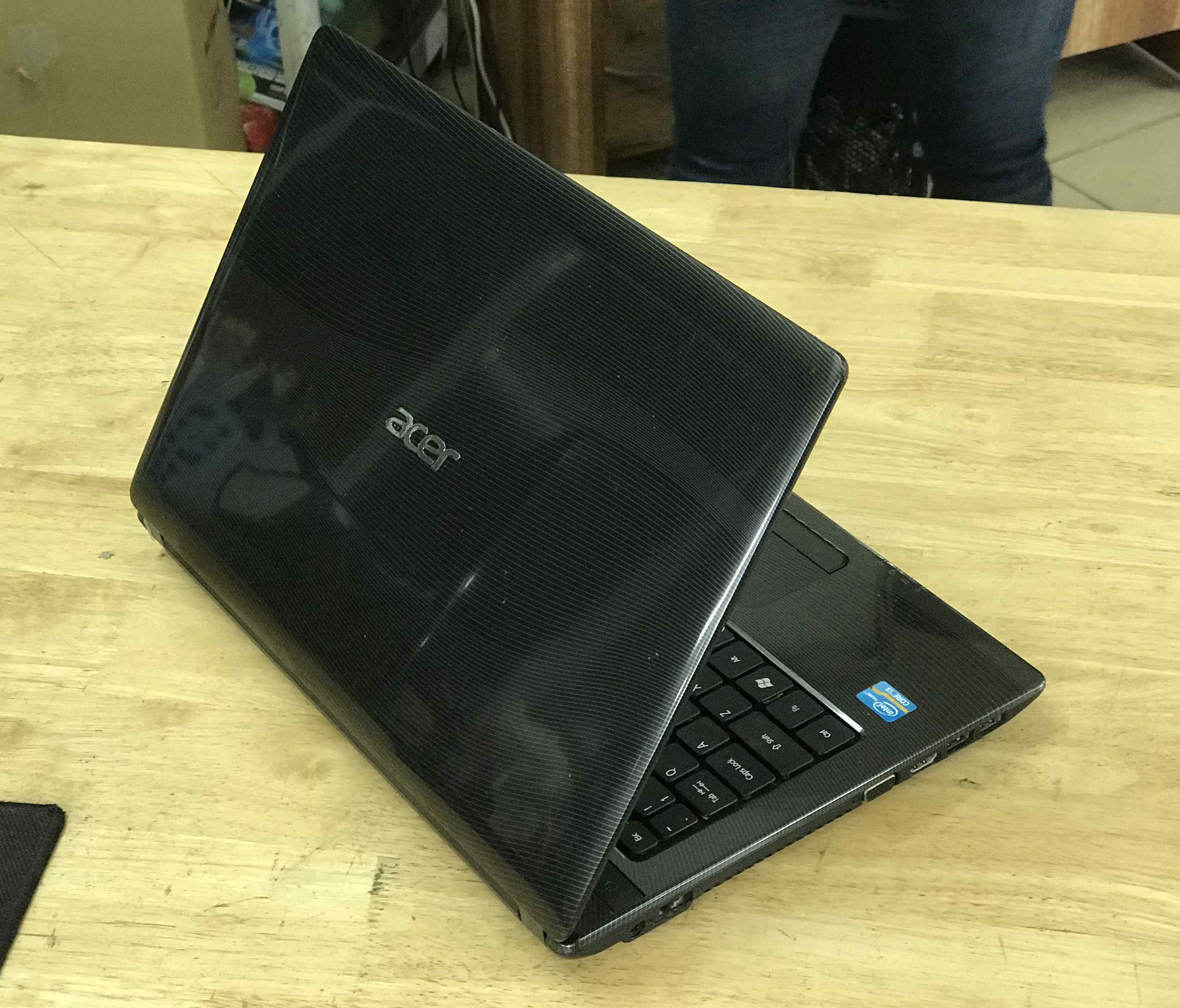 bán laptop cũ acer 4752